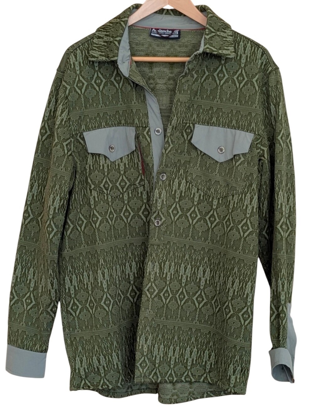Avalanche Olive Green Patterned Button-Down Shirt with Light Green Accents L